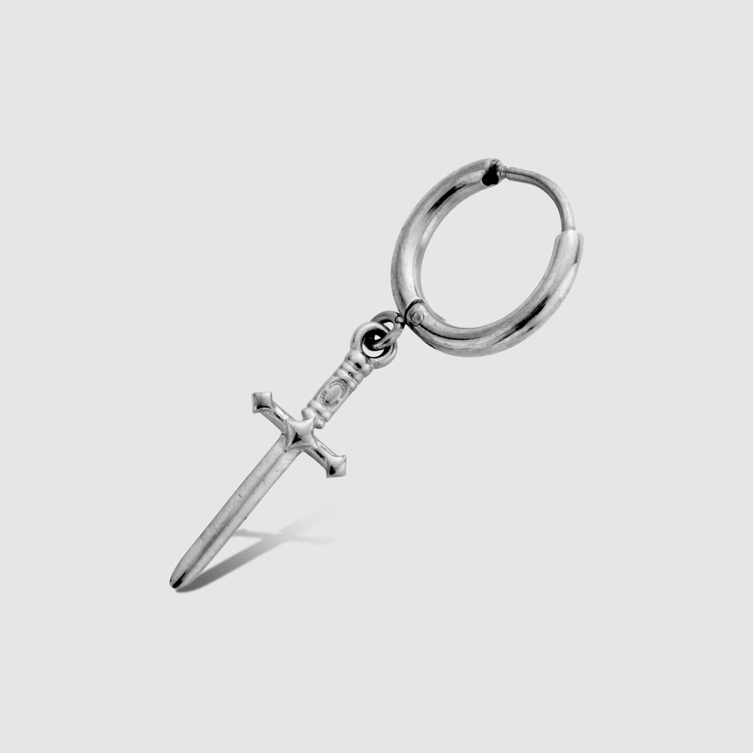 dagger-earring-silver