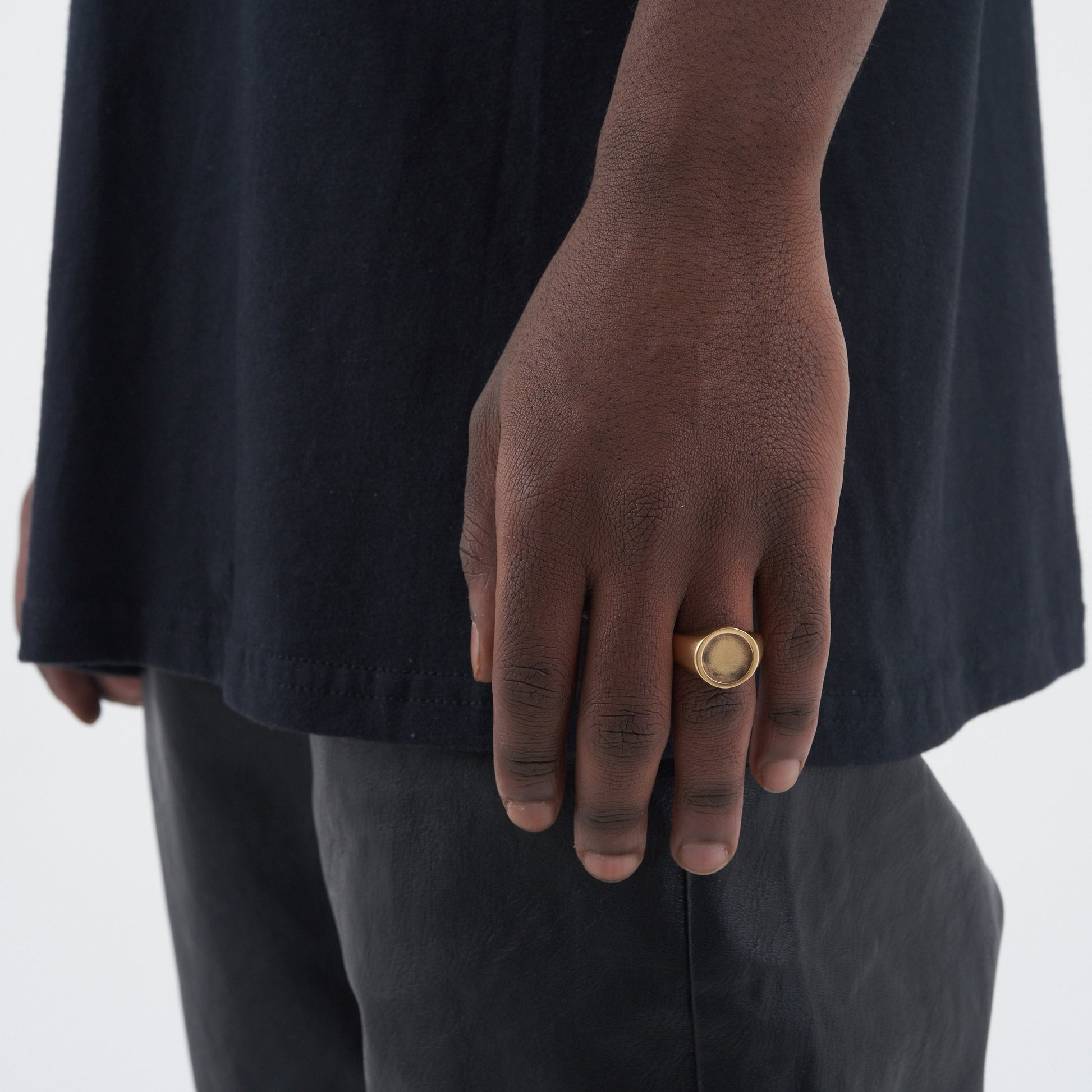 Signet Ring (Gold) MIXX CHAINS